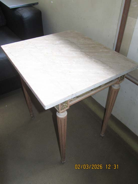 MESA LATERAL MADEIRA MARMORE