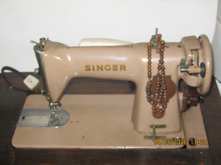 MAQUINA COSTURA SINGER GABINETE