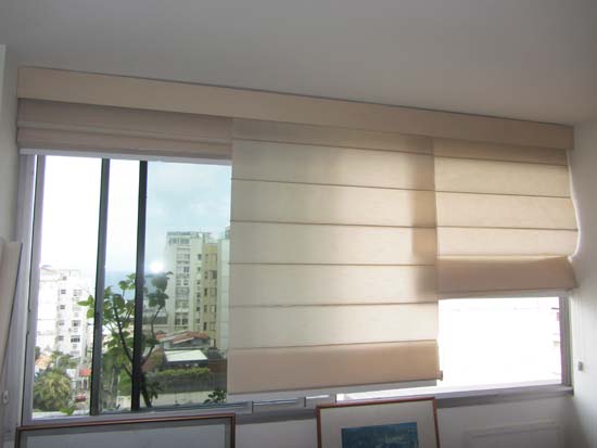 CORTINAS E PERSIANAS