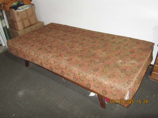 SOFA CAMA MADEIRA