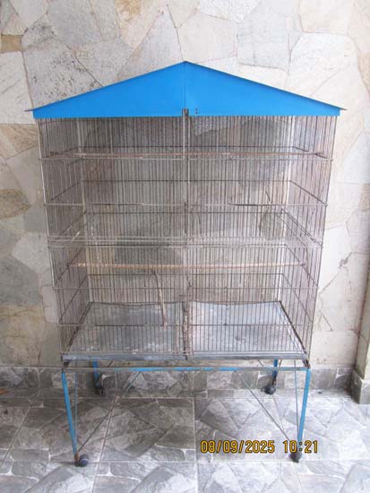 GAIOLAS DE PASSARINHOS