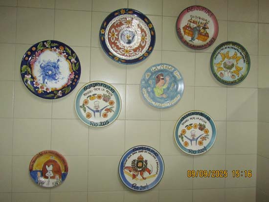 PORCELANAS E CERAMICAS