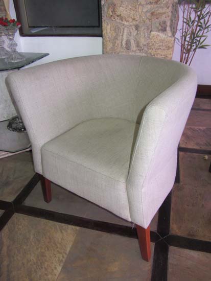 POLTRONA BRACO BEGE