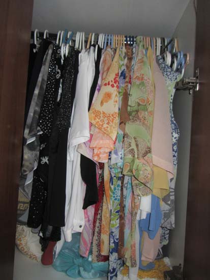 ROUPAS E SAPATOS