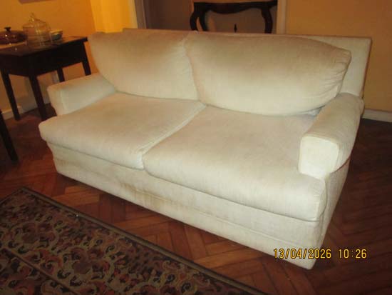 SOFAS BEGE 2 LUGARES