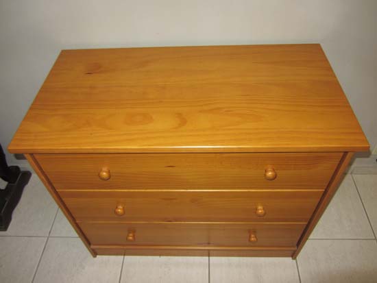 COMODA MADEIRA 3 GAVETAS