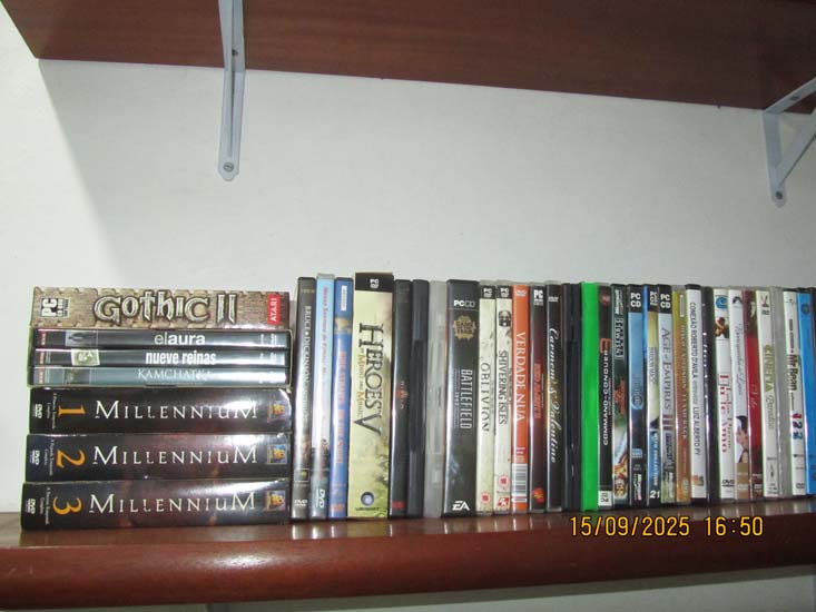 CDS E DVDS