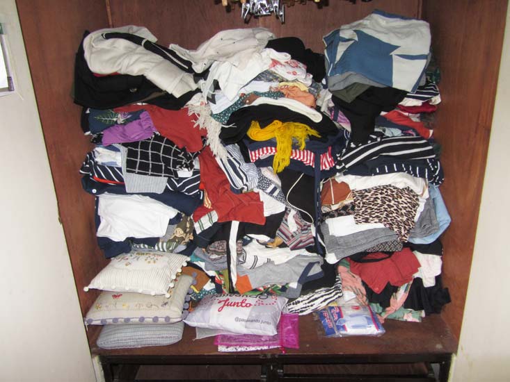 ROUPAS SAPATOS BOLSAS E ACESSORIOS