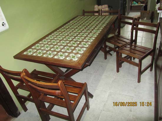MESA COPA MADEIRA LADRILHOS