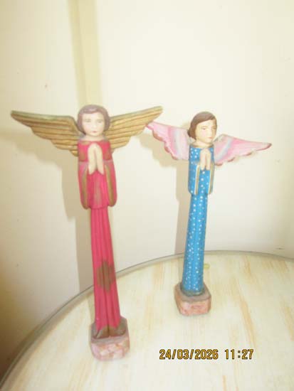 ESCULTURAS E ESTATUETAS