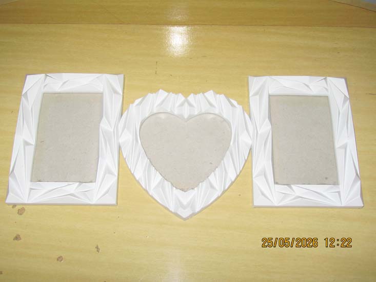 QUADROS E GRAVURAS
