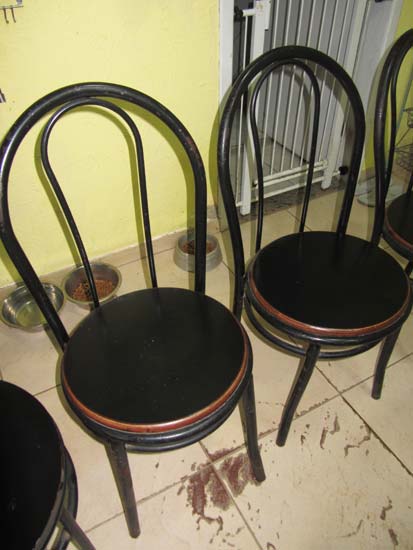 6 CADEIRAS PRETAS METAL MADEIRA