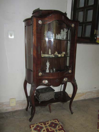 CRISTALEIRA BOMBE ANTIGA