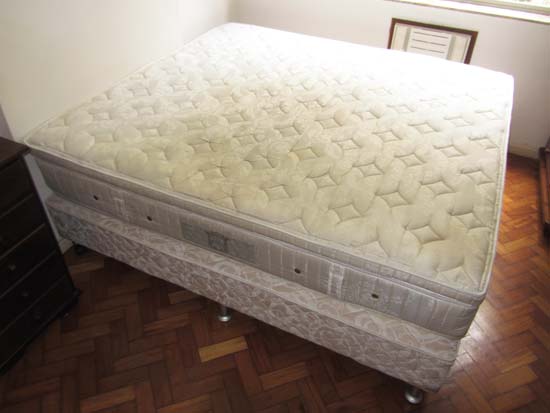 CAMAS BOX KING E QUEEN