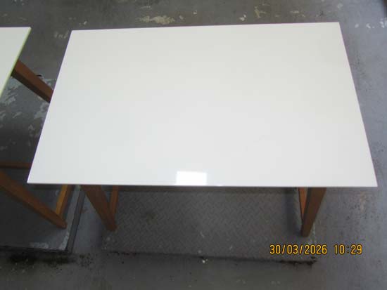 MESAS MADEIRA TAMPO BRANCO