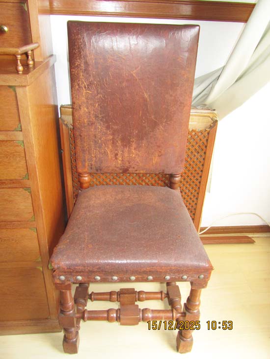 CADEIRA MADEIRA COURO