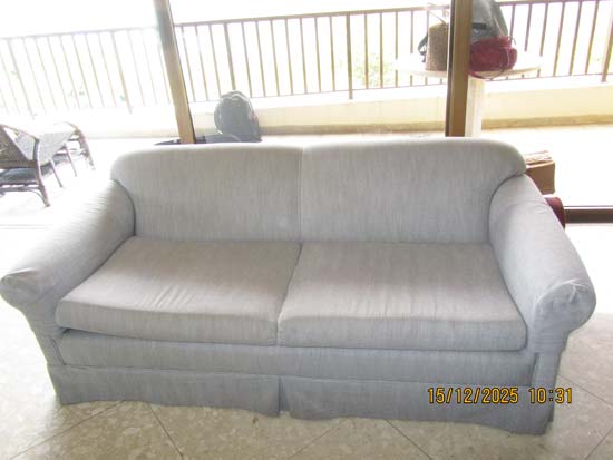 SOFAS CINZA 2 E 3 LUGARES