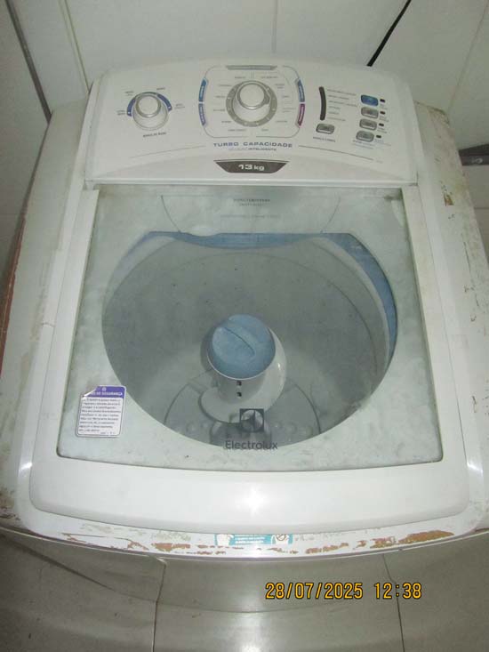 MAQUINA LAVAR ROUPA ELECTROLUX