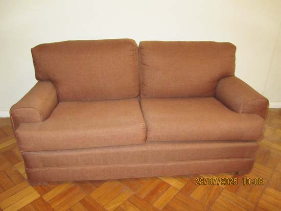 SOFAS 2 LUGARES MARRONS