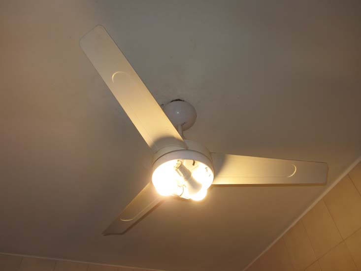 VENTILADORES E AR CONDICIONADOS