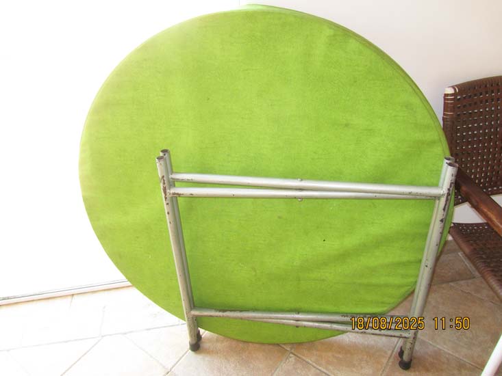 MESA DE JARDIM REDONDA
