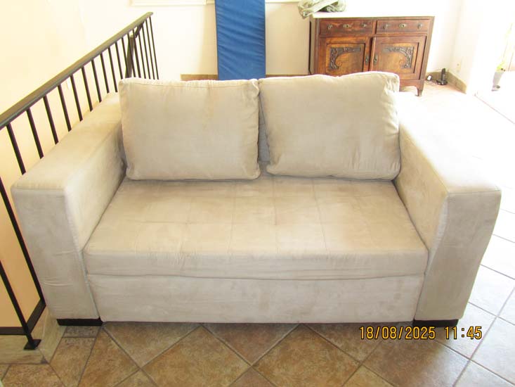 SOFA CAMA BEGE