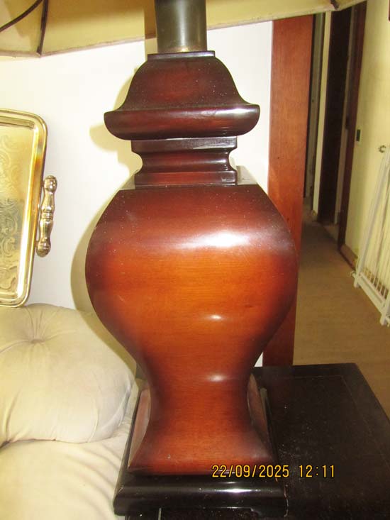 ABAJURS MARRONS MADEIRA