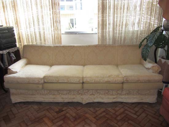 SOFA 4 LUGARES BEGE