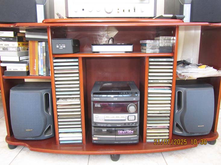 CDS DVDS E LPS