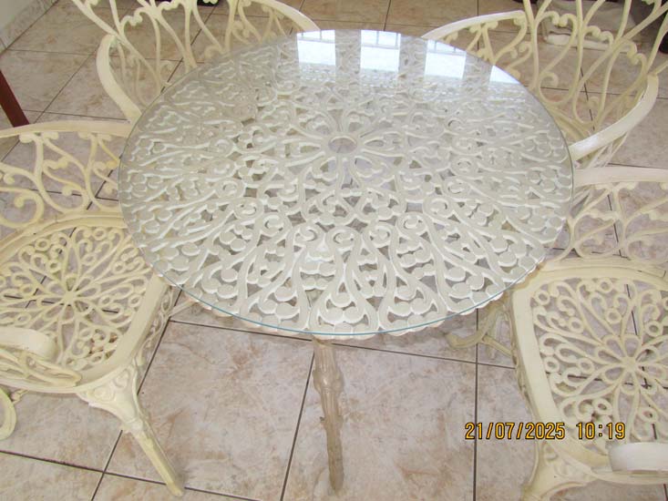 CONJUNTO ALUMINIO MESA E 4 CADEIRAS