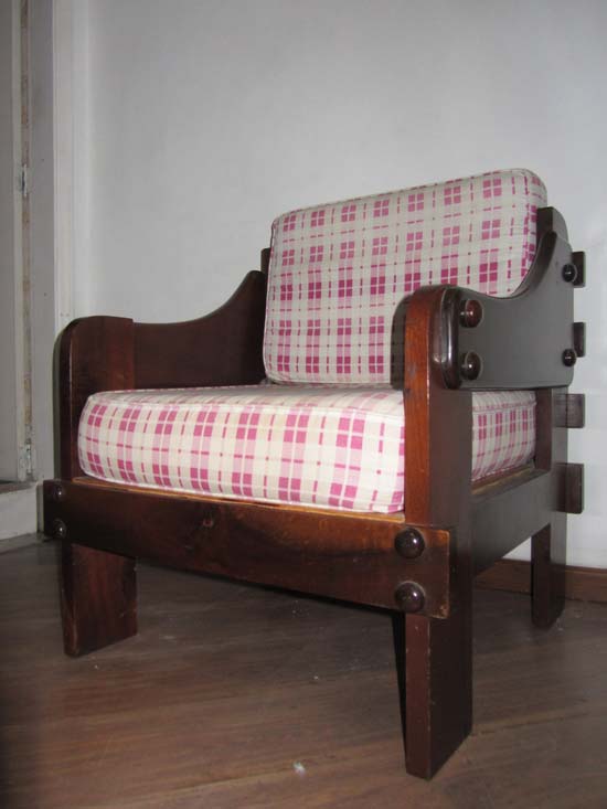 SOFA E POLTRONA BRACO MADEIRA