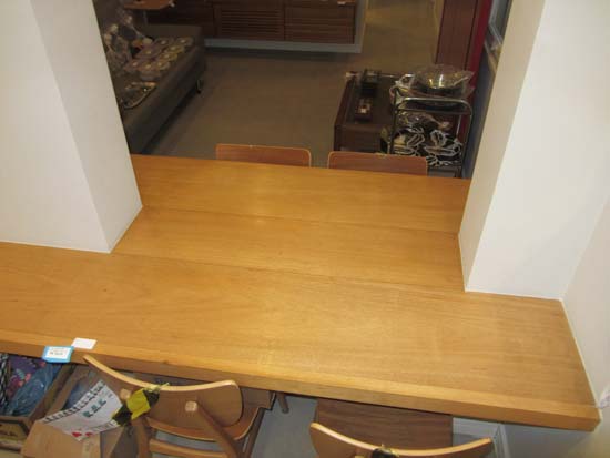 MESA BANCADA MADEIRA EMBUTIDA