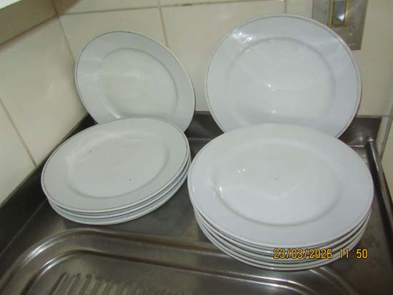 PORCELANAS E CERAMICAS