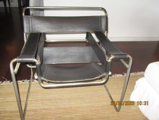 POLTRONA BRACO WASSILY