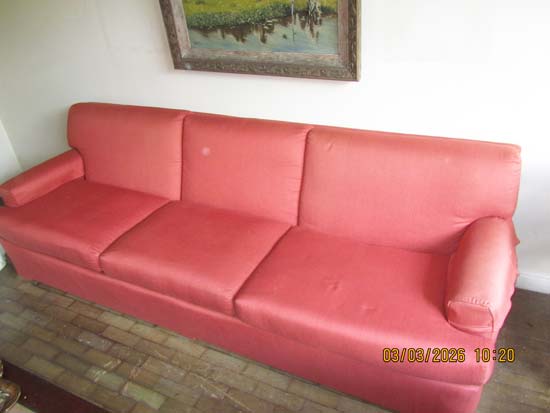 SOFA BORDO 4 LUGARES