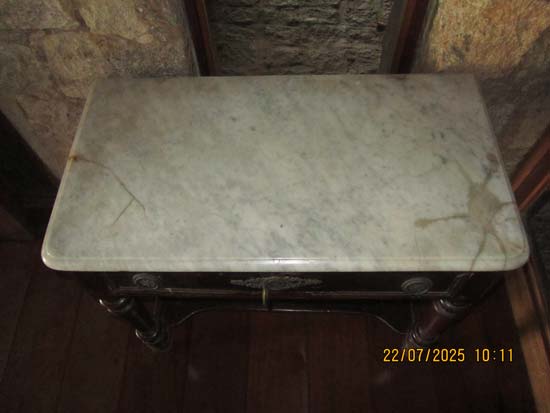 MESA APARADOR MADEIRA MARMORE