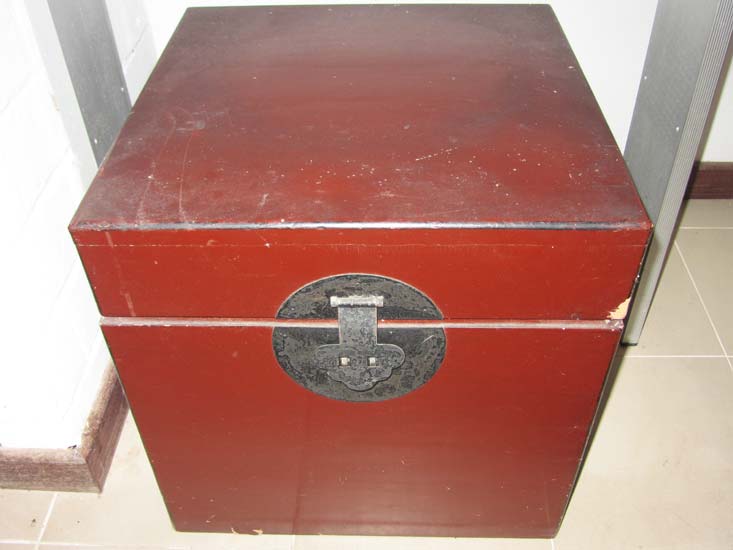 BAU MADEIRA CUBO