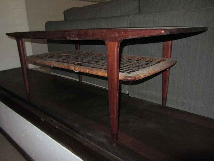 MESA CENTRO PE PALITO MADEIRA