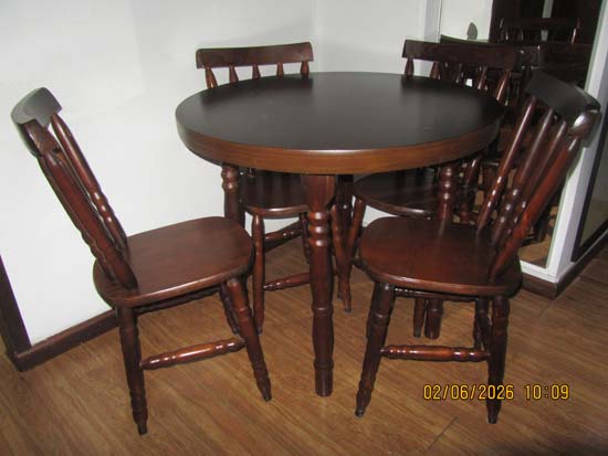 MESA JANTAR E 4 CADEIRAS