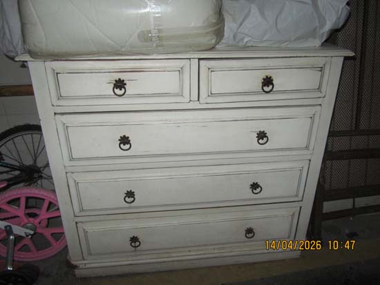 COMODA MADEIRA BRANCA