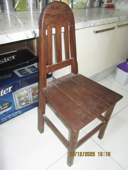 CADEIRA BAR MADEIRA