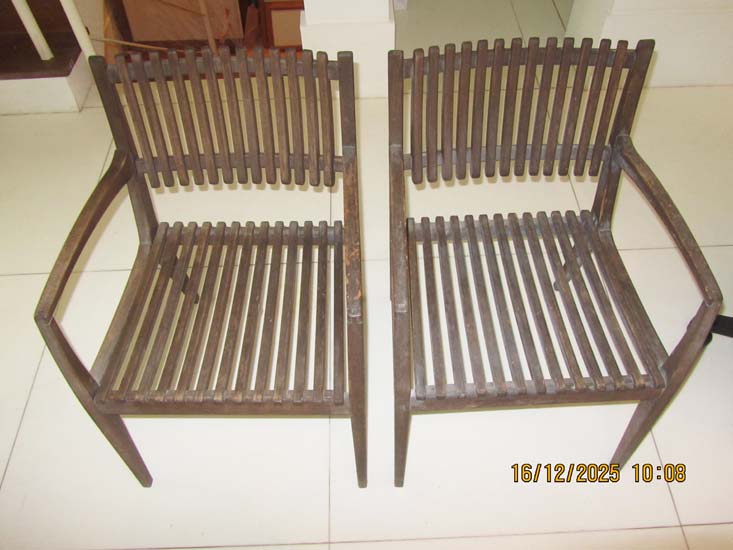 PAR CADEIRAS BRACO RIPAS