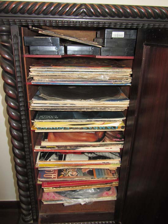LIVROS CDS DVDS E LPS