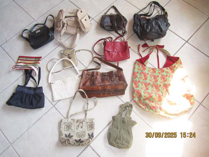 BOLSAS E BIJUTERIAS
