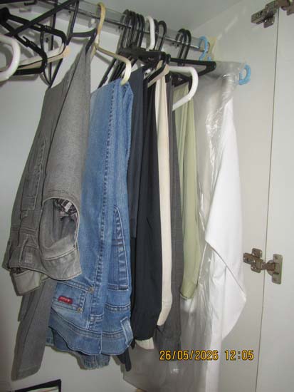 ROUPAS SAPATOS E BOLSAS