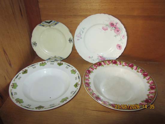 PORCELANAS E CERAMICAS