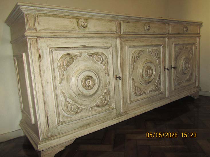 BUFFET MADEIRA BRANCO