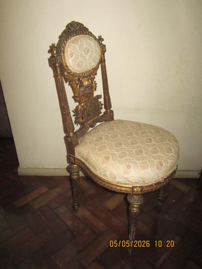 CADEIRA DE QUARTO ANTIGA