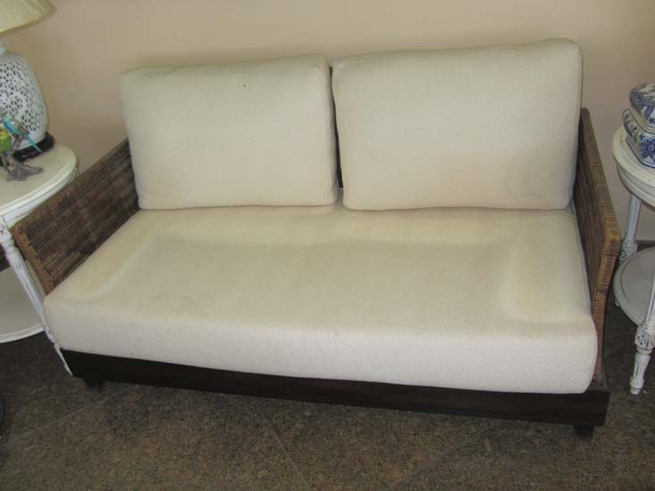 SOFA 2 LUGARES VIME ALMOFADAS