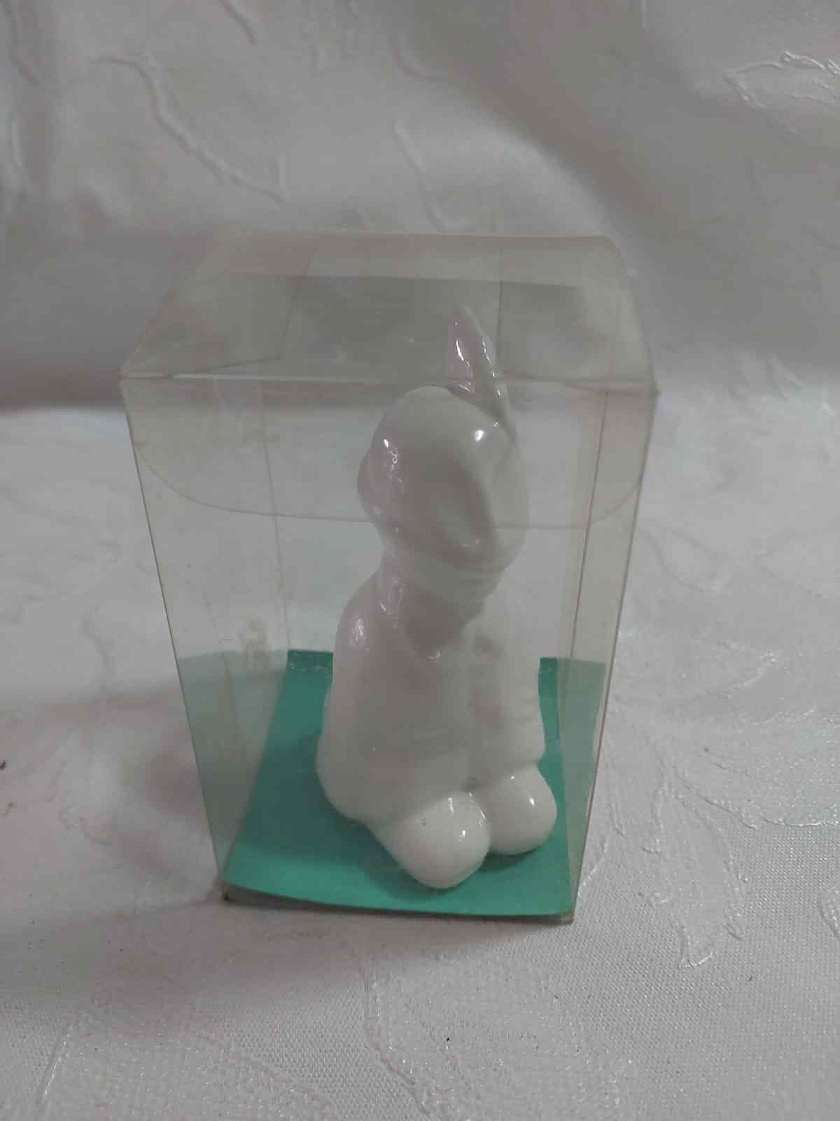 ESCULTURAS E ESTATUETAS